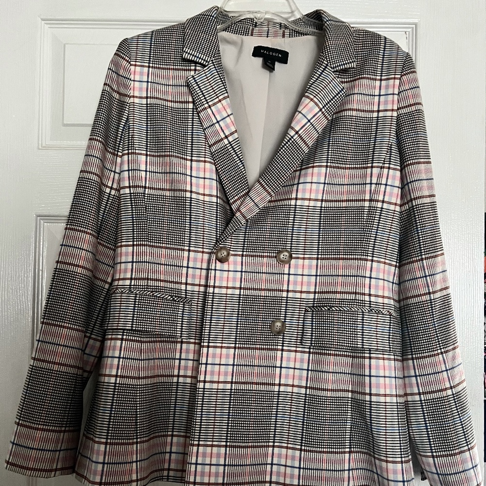 Woman's Halogen Blazer